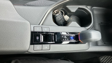 Toyota C-HR 2.0 PHEV Design 5dr CVT Hatchback